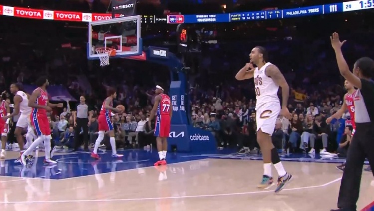 星空体育-拳王出击!泰森三分球再中反超76人 个人已经39分