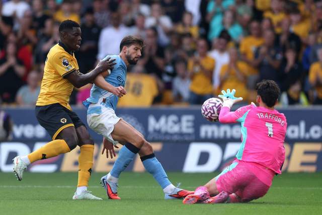 星空体育下载-十拿九稳!曼城迎战英超倒1:哈兰德有望创纪录 铁卫首秀